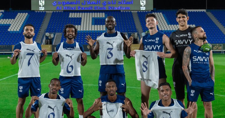 الهلال يختتم تجريبياته بمواجهة النجمة استعدادًا لكلاسيكو الأهلي