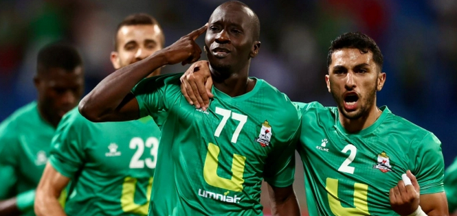 الوحدات يتغلب على معان 2-1 في مباراة مثيرة للجدل بالدوري الأردني