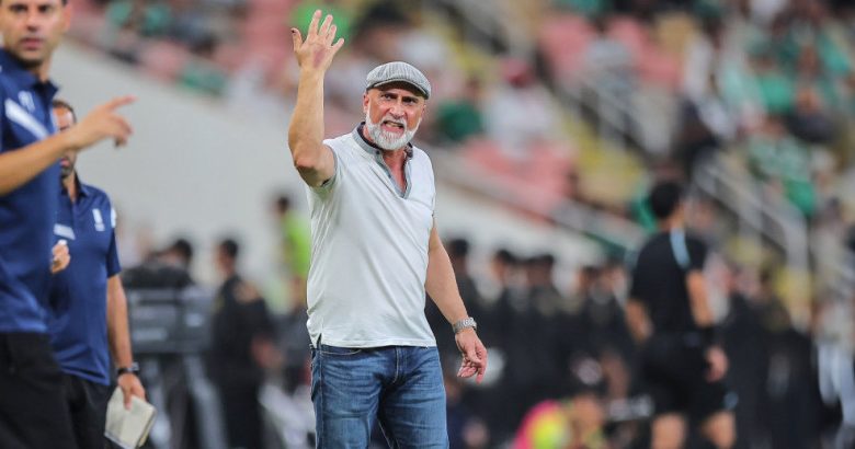 باتشيكو يعتذر للاعبيه بعد خسارة العروبة أمام الأهلي