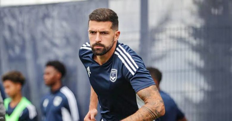 باربيت ينضم إلى دوري روشن