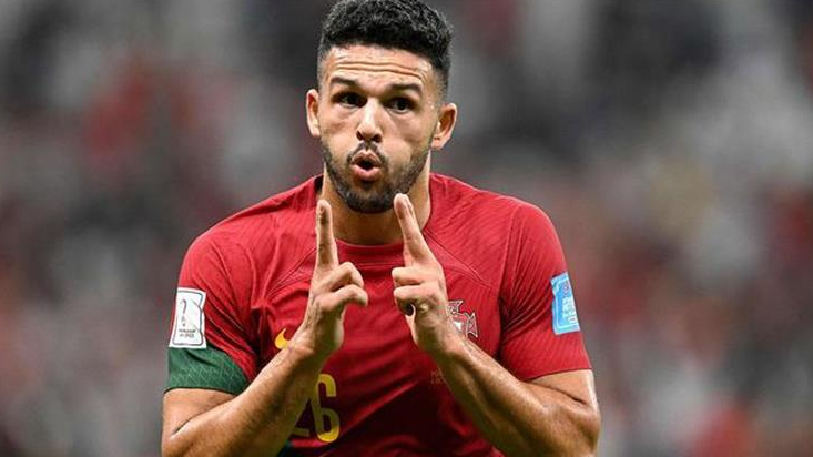 باريس سان جيرمان يعلن رسميًا عن خضوع جونكالو راموس لعملية جراحية