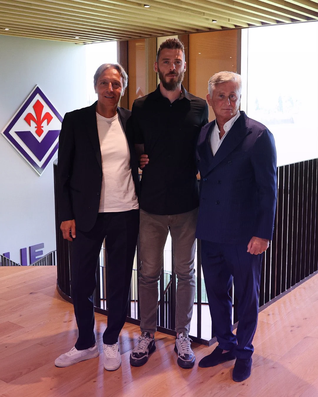 بالفيديو والصور.. دي خيا في إيطاليا للتوقيع مع فيورنتينا