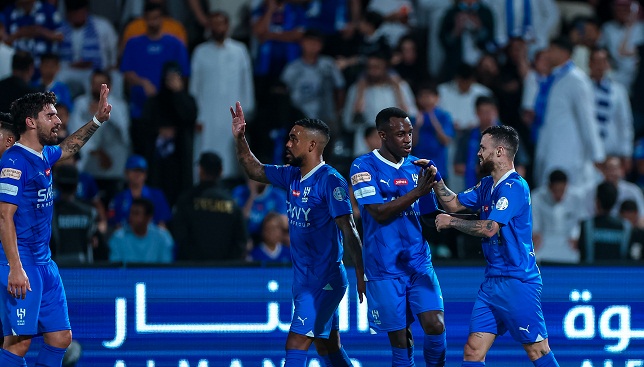 بالفيديو.. الهلال يكشف عن زي الموسم الجديد 2024-2025