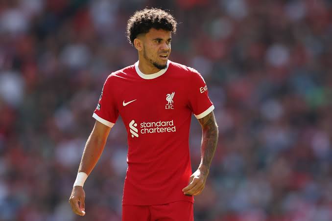 برشلونة يسعى لضم لويس دياز من ليفربول