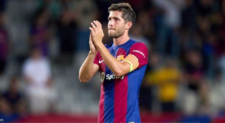 برشلونة يودع قائده سيرجي روبرتو بعد 14 موسمًا