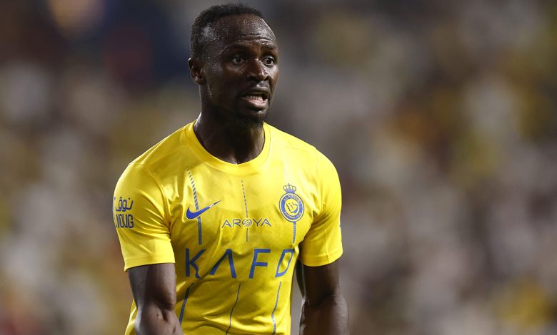 بعد خلافه مع رونالدو.. ماني يقترب من الاتحاد