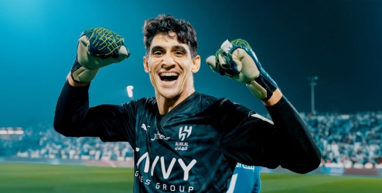 بونو يقود الهلال إلى نهائي كأس السوبر بفضل تألقه في ركلات الترجيح