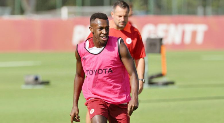 تأجيل ظهور سعود مع روما بسبب تأشيرة العمل