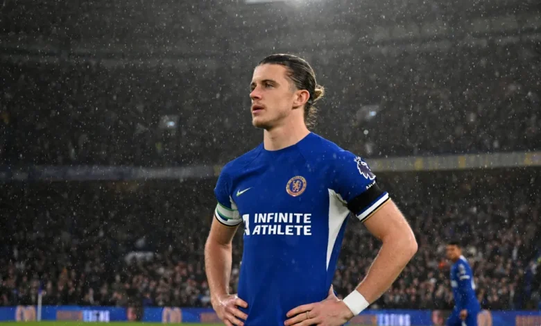 تشيلسي يعاقب كونور جالاجير بعد رفضه تمديد عقده