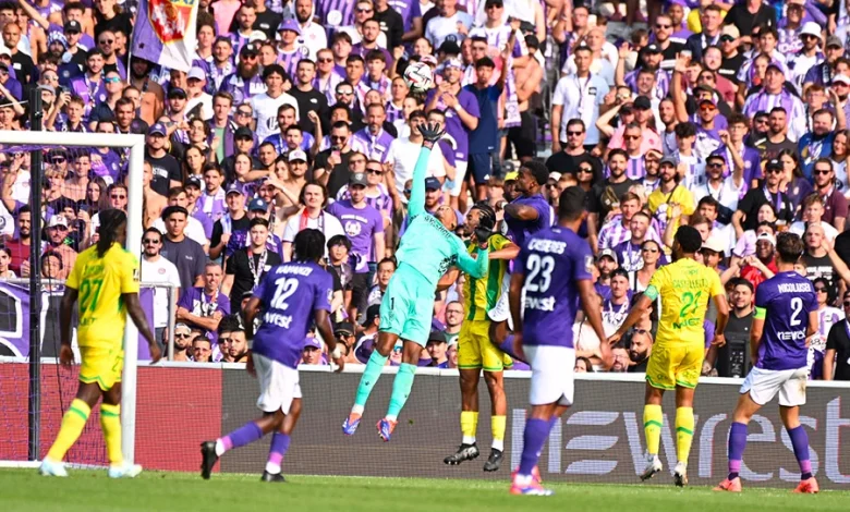 تعادل تولوز ونانت سلبياً في افتتاح الدوري الفرنسي