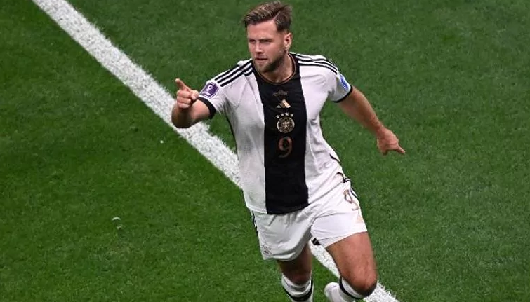 تفاصيل عرض ويست هام لضم المهاجم الألماني