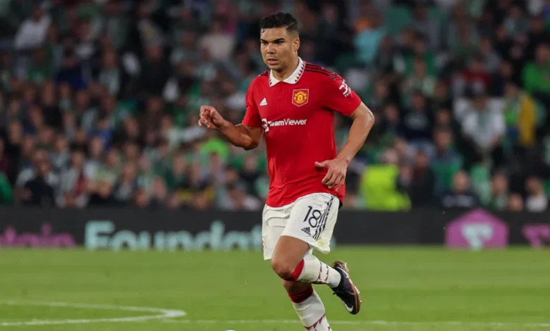 تن هاج يعلق على أنباء رحيل كاسيميرو ويؤكد أهمية استمراره مع مانشستر يونايتد