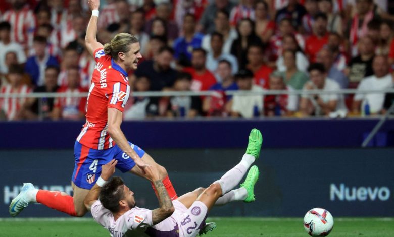 جالاجر يصل إلى أتلتيكو مدريد ويستعد لمغامرة جديدة بقيادة سيميوني