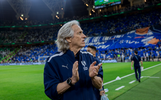 جيسوس يواصل نجاحه مع الهلال ويحافظ على سجله خالي من الهزائم