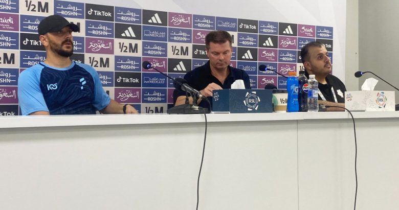 جوستافسون يصف لاعبيه بـ”الرائعين” بعد فوز الفتح على الأهلي