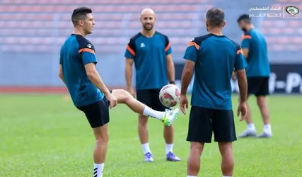 خروب ومحاجنة ينضمان لمعسكر فلسطين في ماليزيا استعدادًا لتصفيات كأس العالم