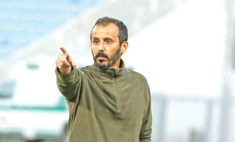 دهيليس يستقيل من تدريب كاظمة .. أول ضحايا الدوري الكويتي الممتاز