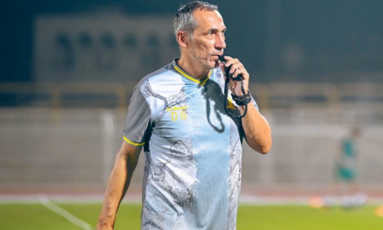 دونيس يطلب أجنبي ثامن لتعزيز الخليج