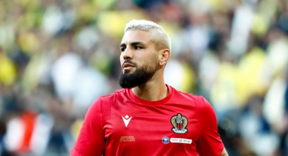 ديلور يتلقى عرضًا فرنسيًا جديدًا وسط اهتمام الأندية التركية