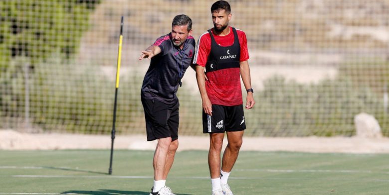 زينباور يتفقد مرافق الوحدة قبل استئناف التدريبات