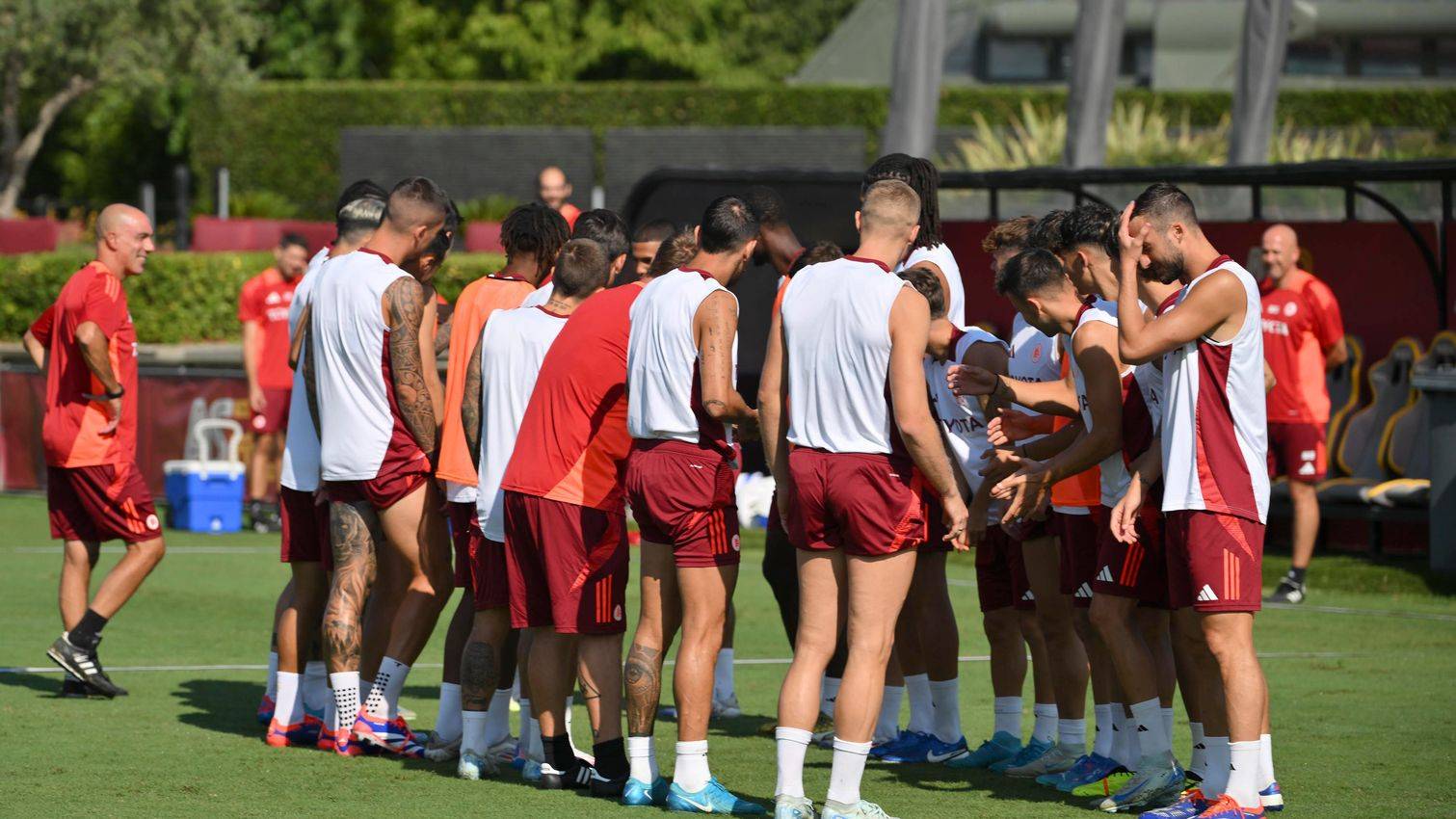 سعود عبد الحميد يبدأ مغامرته مع روما بتدريب ترحيبي