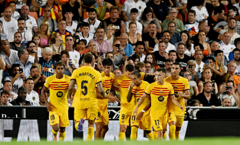 شاهد.. برشلونة يحقق فوزًا مثيرًا على فالنسيا في افتتاح الدوري الإسباني