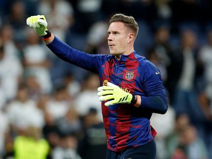 شتيجن يستعد لحمل شارة قيادة برشلونة الموسم المقبل