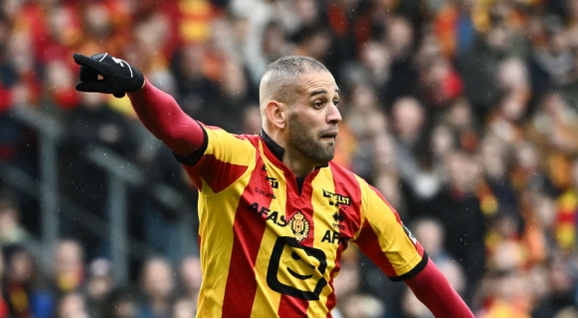 عودة سليماني إلى الدوري الجزائري تثير جدلًا واسعًا بين تكذيب وخيانة