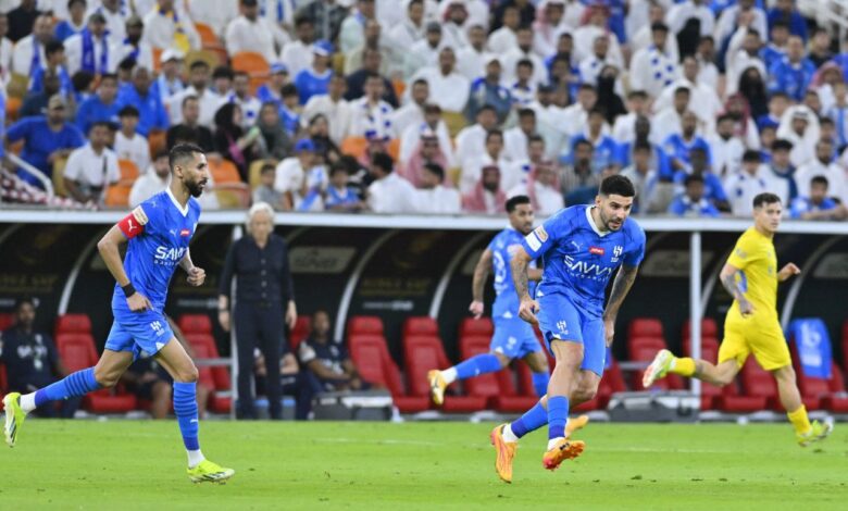 غياب أربعة لاعبين عن الهلال في نصف نهائي السوبر السعودي