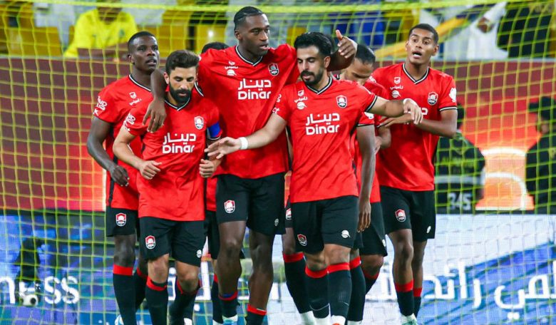 فوزير يواصل تألقه أمام النصر ويسجل هدفًا في جولة الافتتاح