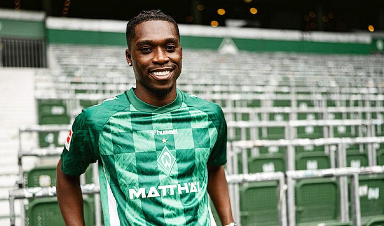 فيردر بريمن يتعاقد مع ديريك كون على سبيل الإعارة من غلطة سراي