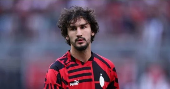 فيورنتينا يقترب من ياسين عدلي مقابل 13 مليون يورو