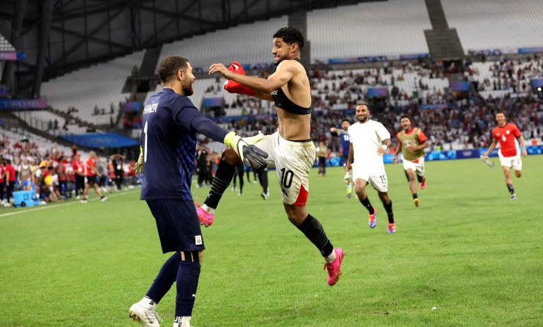 كاف يحتفل بتأهل مصر لنصف نهائي أولمبياد باريس بعد 60 عامًا