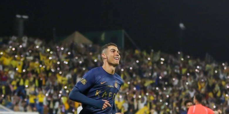 كريستيانو رونالدو يُشعل مواقع التواصل الاجتماعي بفيديو غامض