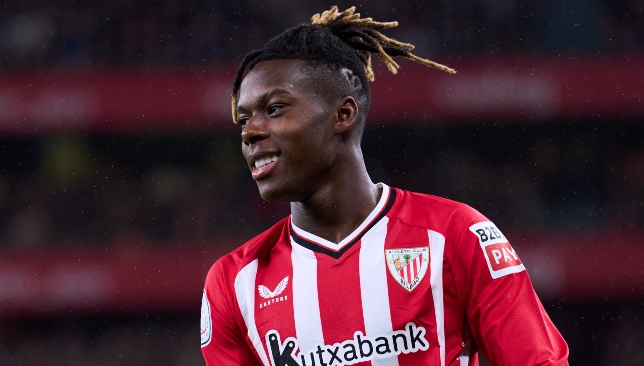 نيكو ويليامز يفضل البقاء مع أتلتيك بلباو