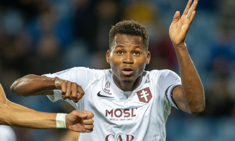 لانس يفاوض الشباب لاستعارة حبيب ديالو