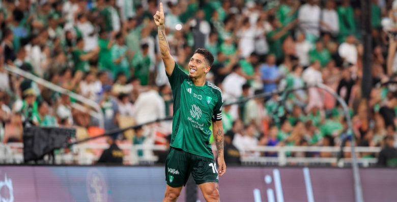 للموسم الثاني على التوالي.. فيرمينو يسجل في افتتاحية الدوري