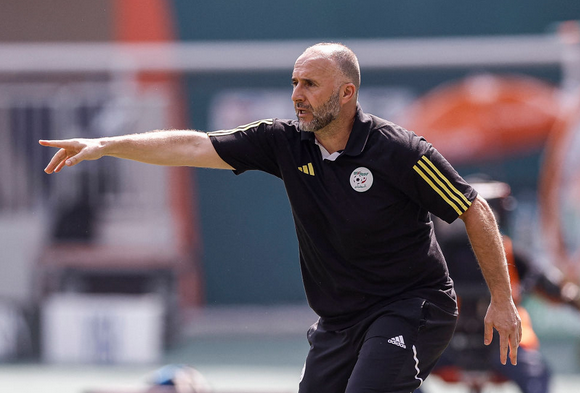 لماذا لا يزال جمال بلماضي دون نادٍ حتى الآن؟