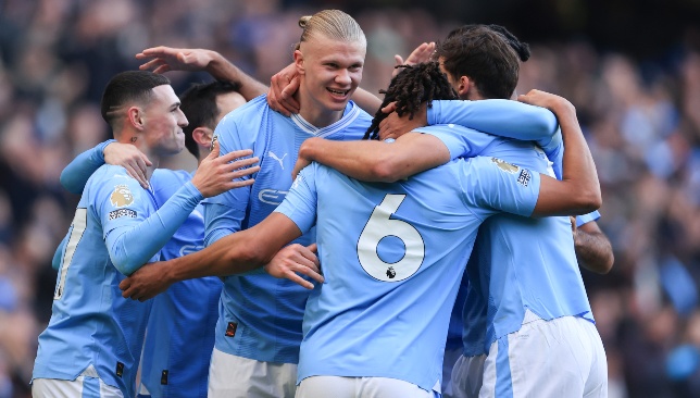 مانشستر سيتي يتطلع للتمدد على حساب وست هام في قمة الجولة الثالثة من البريميرليج