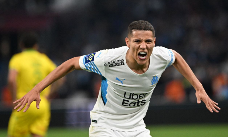 مدافع أولمبيك مارسيليا على رادار الدوري الإيطالي