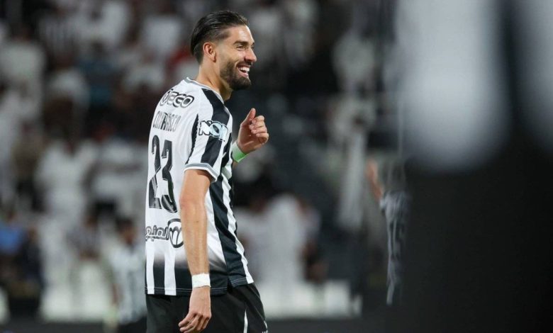 مفاوضات بين الشباب والاتحاد لانتقال كاراسكو