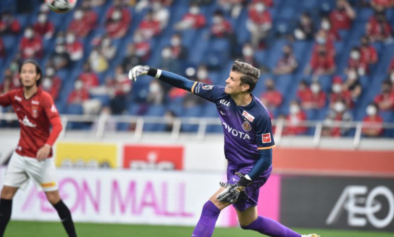 ملبورن فيكتوري يعلن عودة الحارس المخضرم ميتش لانجيراك في يناير