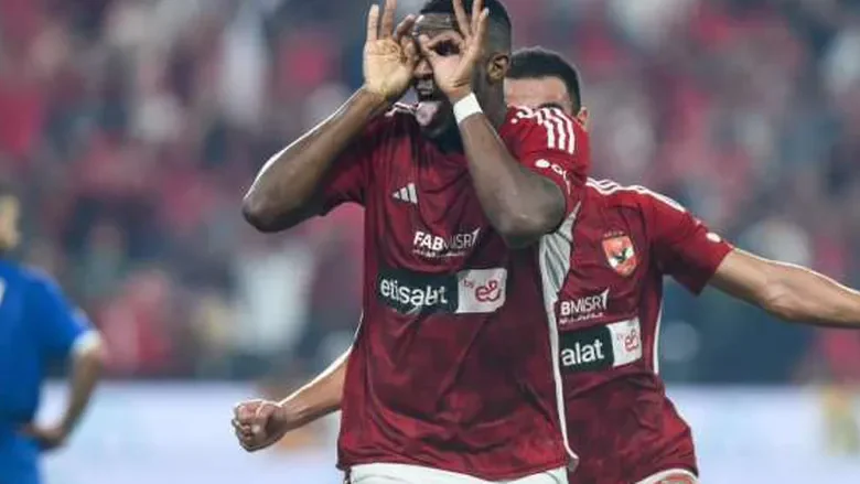 موديست يحتفي بألقابه الأربعة مع الأهلي عبر إنستجرام