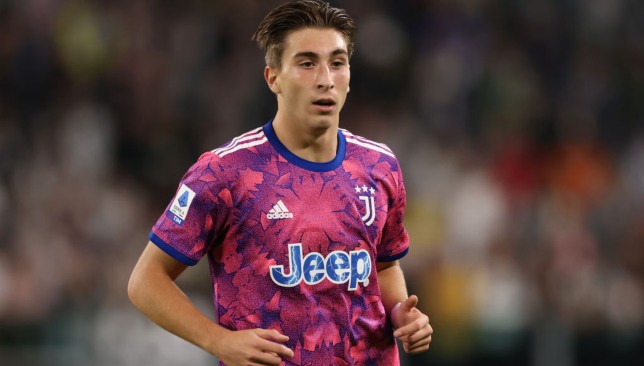 ميريتي ينتقل إلى جنوى على سبيل الإعارة من يوفنتوس