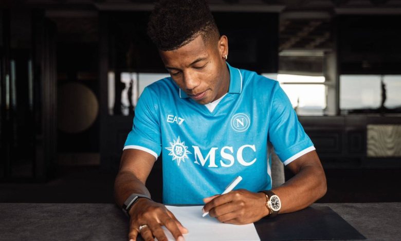 بالفيديو.. نابولي يضم نيريس من بنفيكا بصفقة تصل إلى 30 مليون يورو