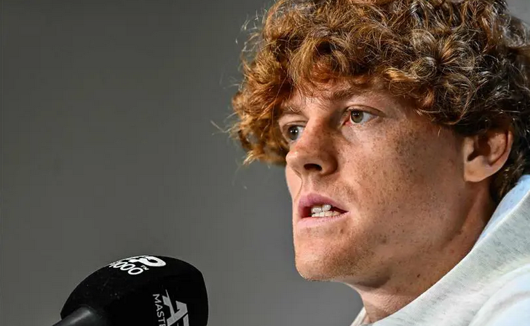 سينر: نهائي ديوكوفيتش وألكاراز كان عرضاً رائعاً