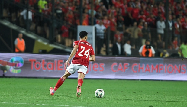 نيس يتراجع عن ضم عبدالمنعم بسبب مطالب الأهلي المالية