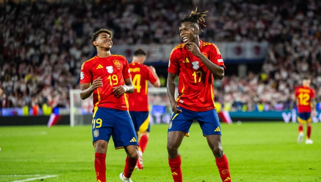 نيكو ويليامز يقرر البقاء في أتلتيك بلباو