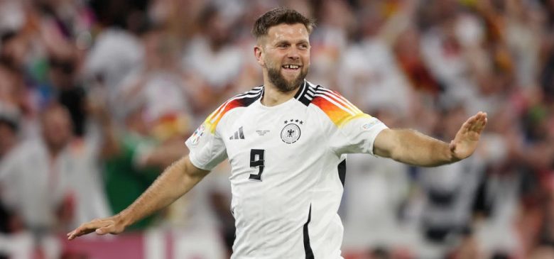 وست هام يونايتد يُعلن ضم نيكلاس فولكروج من بوروسيا دورتموند