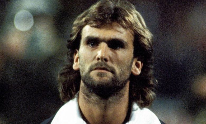 وفاة أسطورة فرانكفورت رونالد بورشرز